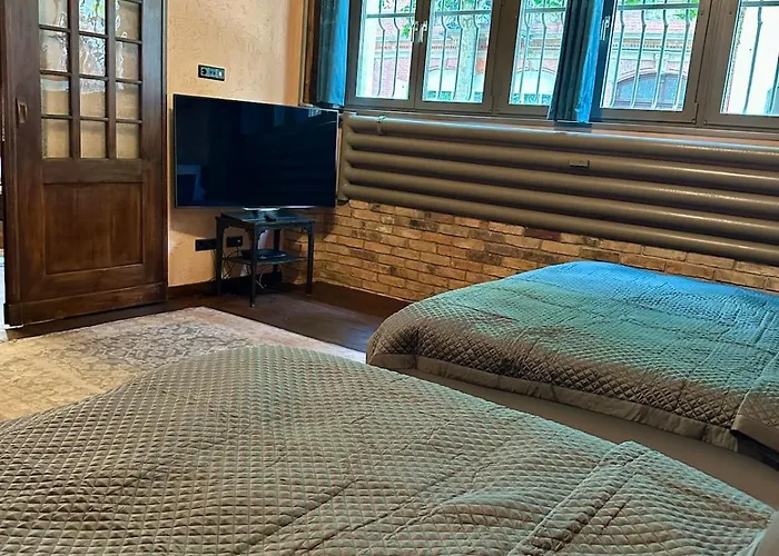 Highlife Luxury Two 아파트 *